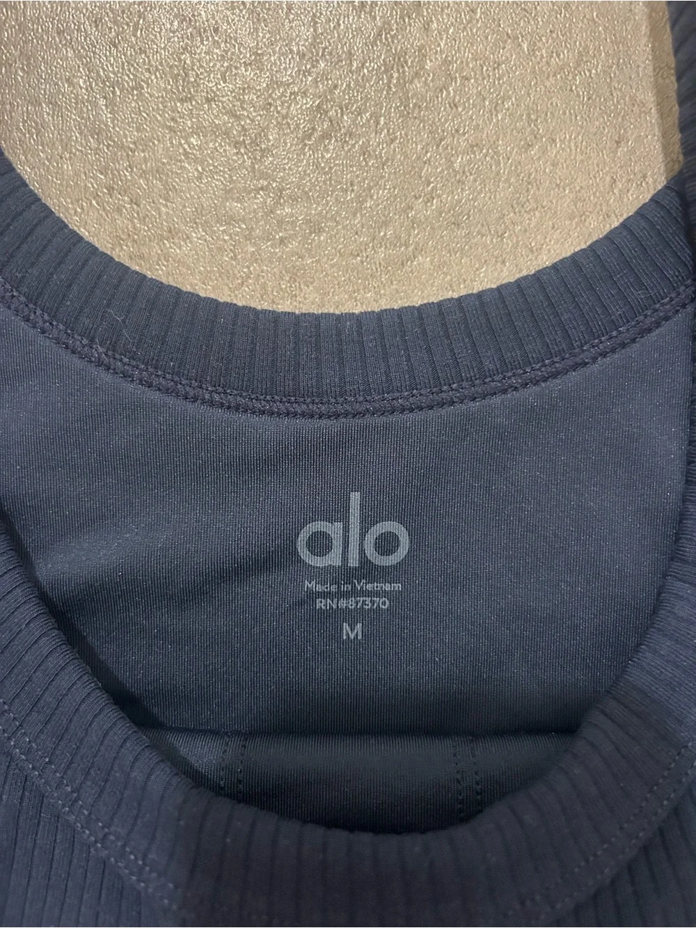 ALO Yoga Wellness Bra Navy Blue Ribbed Size M